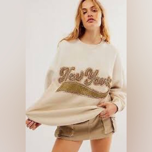 Free People Tops - Free People Bali Drifter Embellished New York Crewneck